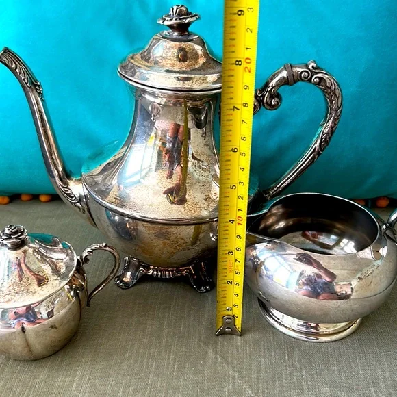 Tea Set - Picture 14 of 16